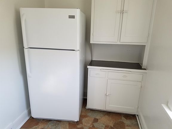 5th image of 1321 S 14th St APT 3