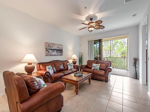 3rd image of 4873 Hampshire Ct #5202