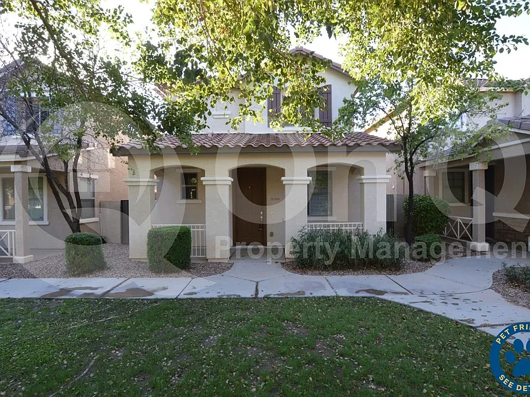 3806 E Trigger Way — Photo 1