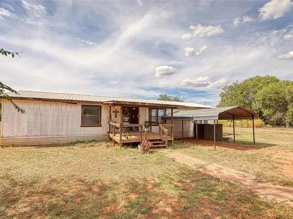 204 S 2nd St, Cheyenne, OK 73628