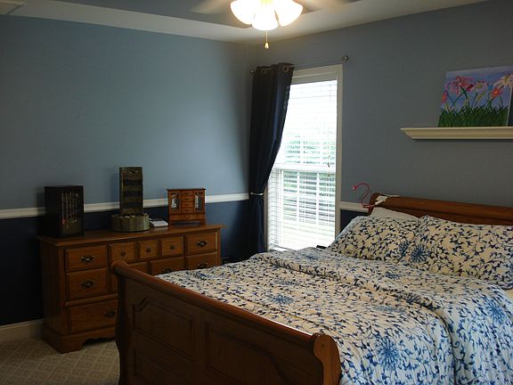 5th image of 132 Gainsway Dr