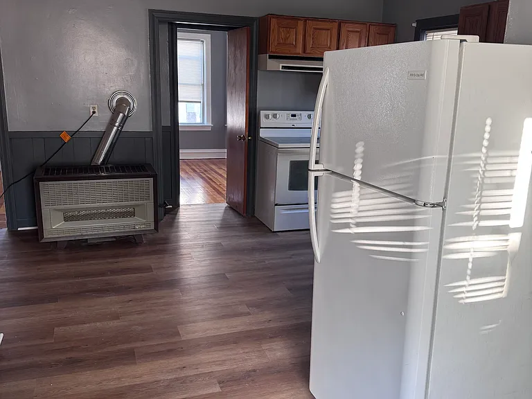 10 Choate St #2 — Photo 17