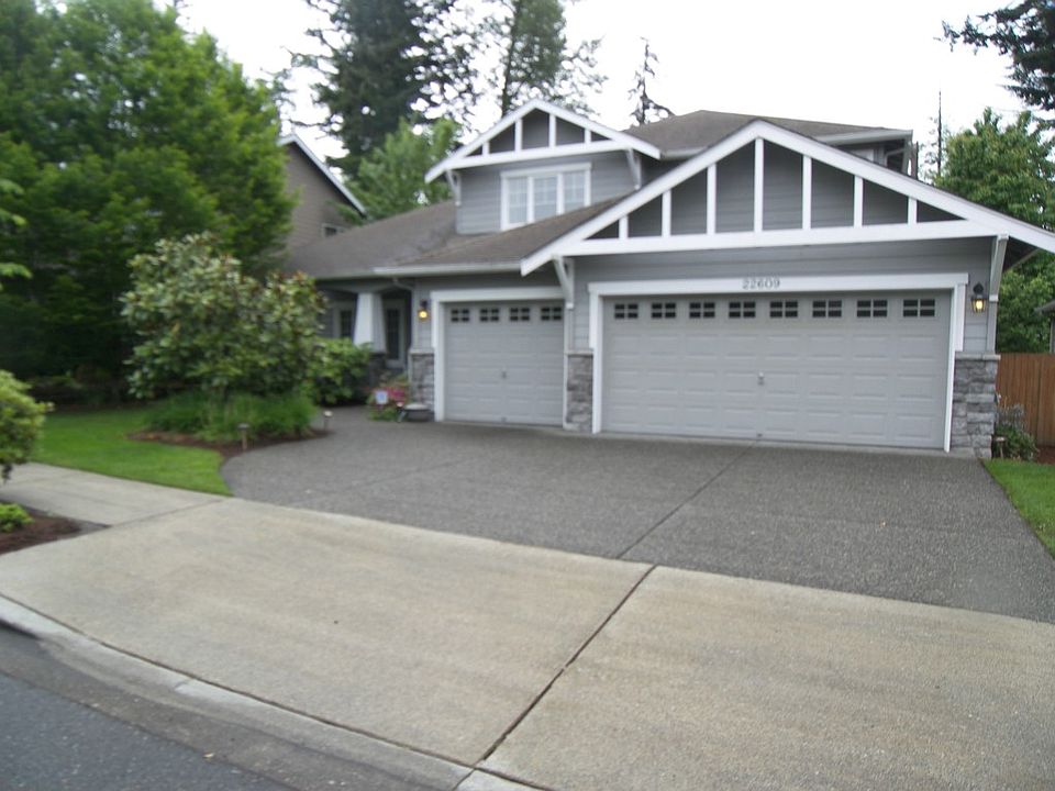1st image of 22609 NE 98th Pl