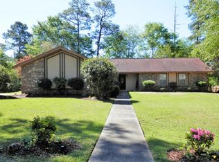 100 Howard Dr, Hattiesburg, MS 39402