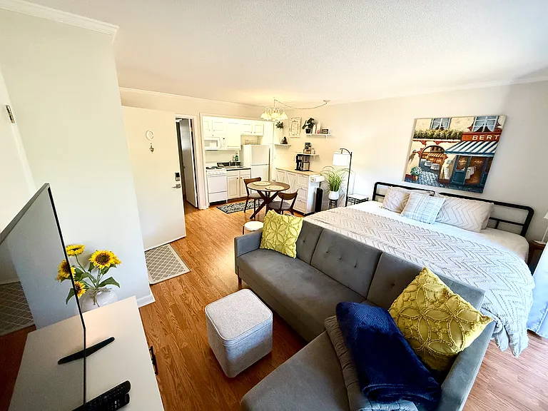 353C Driftwood Cir #C — Photo 19