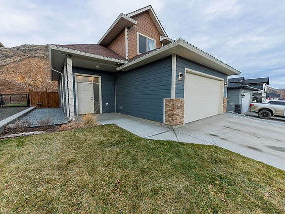 2nd image of 1900 Ord Rd #31