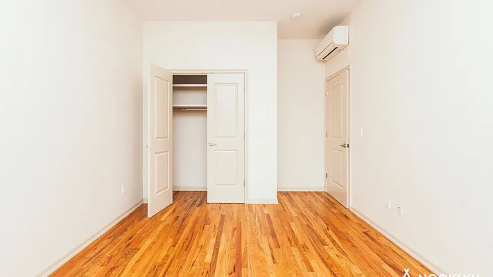 Rented by Nooklyn NYC LLC | media 23