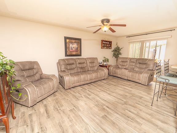 4th image of 3515 W Laurel Avenue