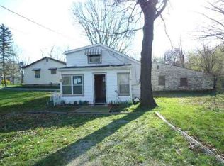 1487 W South Dr, Pleasant Lake, IN 46779