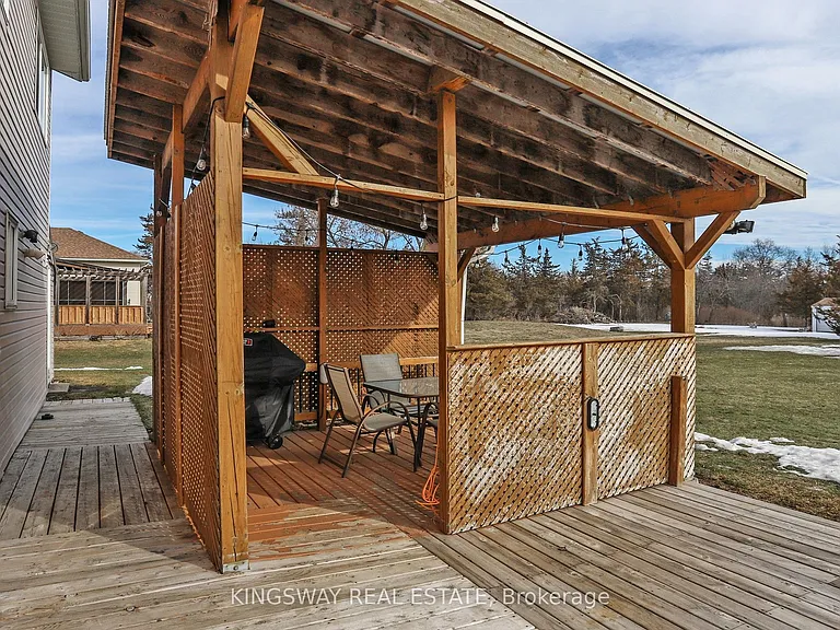 20 Glen Ross Rd — Photo 28