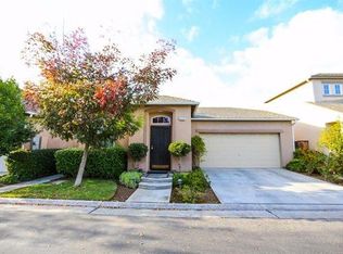 5579 N Avocado Ln, Fresno, CA 93711