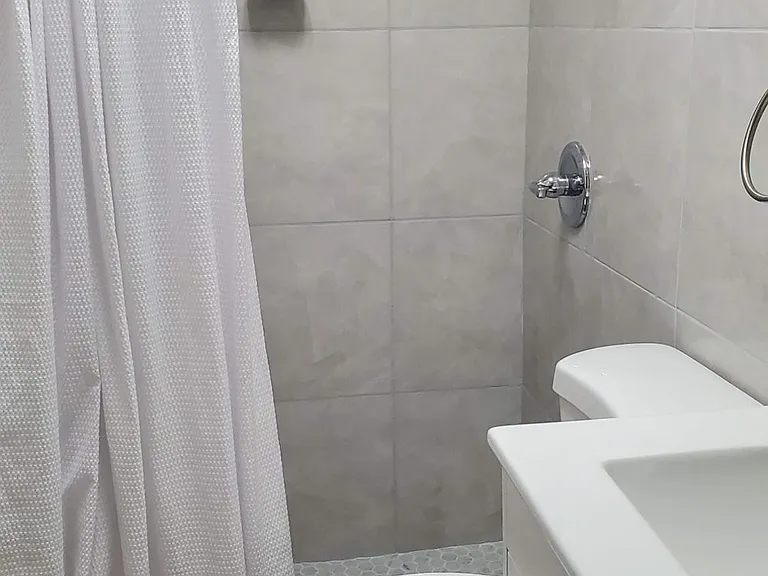 1656 Avenue Fernandez Juncos #A1 — Photo 3