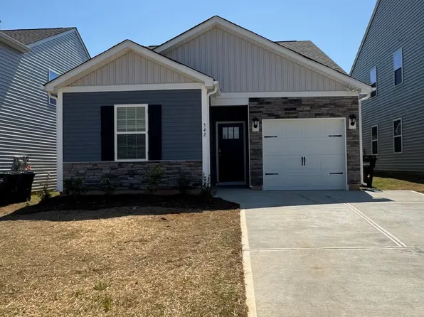 542 13th Avenue Dr NE, Hickory, NC