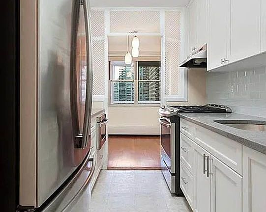 4th image of 303 W 66th St APT 9LW