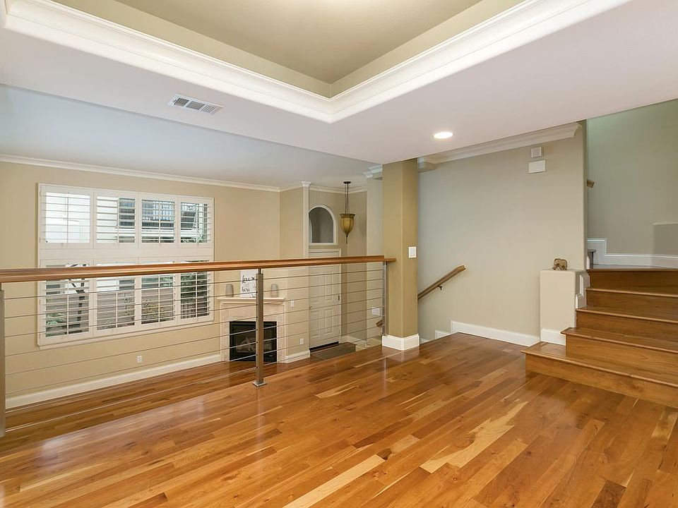 1st image of 2253 5th Ave