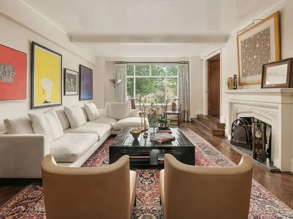 55 Central Park N APT 3F, Manhattan, NY 10023