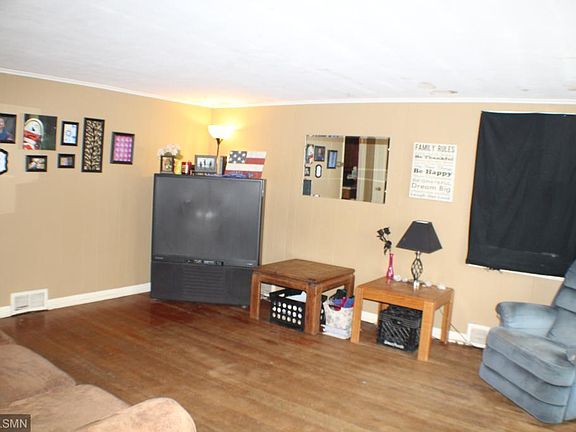 3rd image of 170 Arion St E