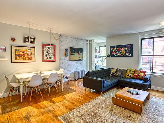 3rd image of 134 Baltic St Unit 4C