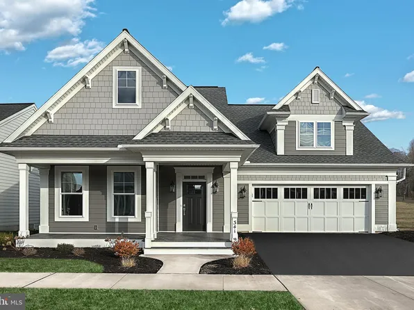 341 Home Towne Blvd, Ephrata, PA 17522