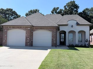 600 Copper Ridge Dr, Youngsville, LA 70592