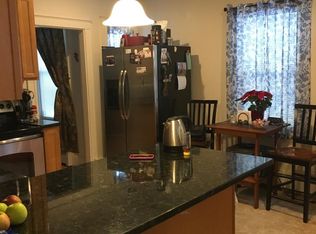 965 Amesbury Rd, Haverhill, MA 01830