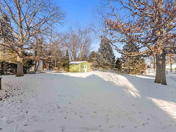 4th image of 1604 N 2nd Ave