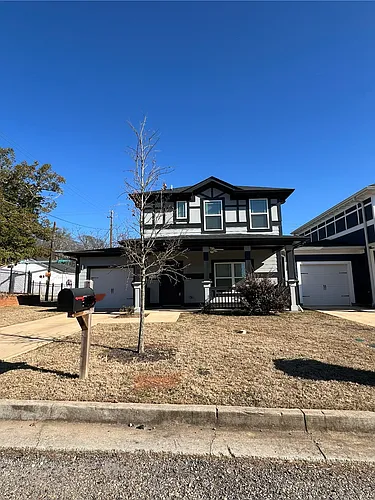 2390 Rose Palm Pl Photo 1