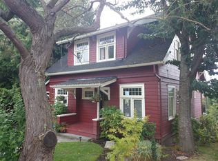 1602 Palm Ave SW, Seattle, WA 98116