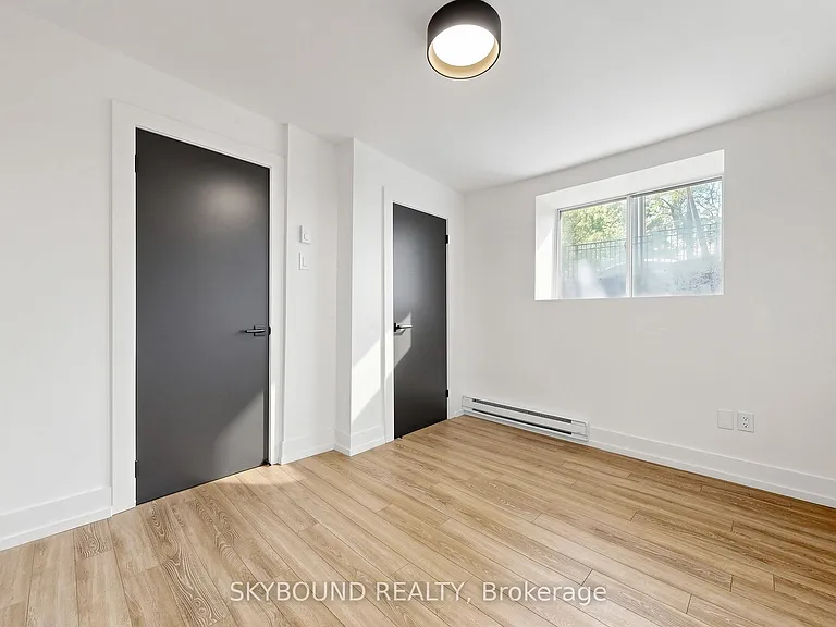 139 Wineva Ave #B — Photo 11
