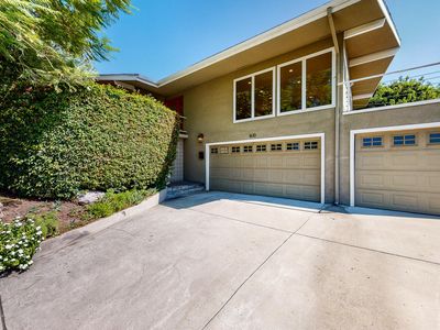 1610 Carriage House Rd, Pasadena, CA, 91107