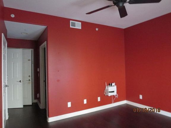 4th image of 1142 Bolton Pl