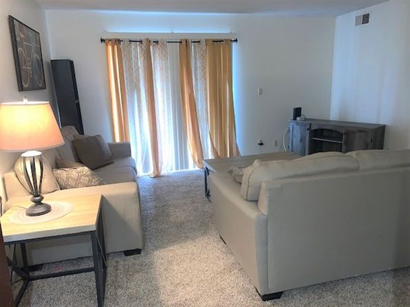 1824 University Dr APT C3