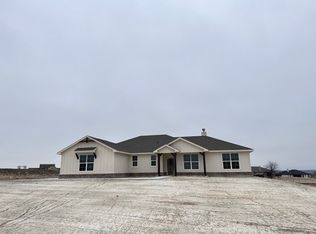 123 Hillock Ct, Rhome, TX 76078