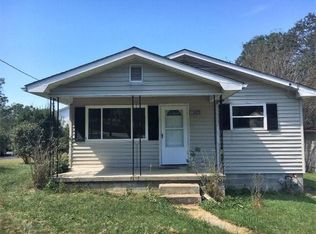 1300 Old Farm Rd #C, Daniels, WV 25832