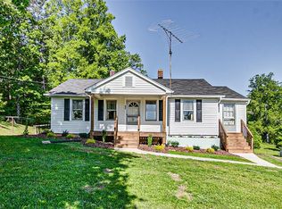 857 Hoover Hill Rd, Asheboro, NC 27205