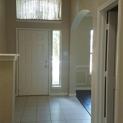 2nd image of 4012 Creek Hollow Way