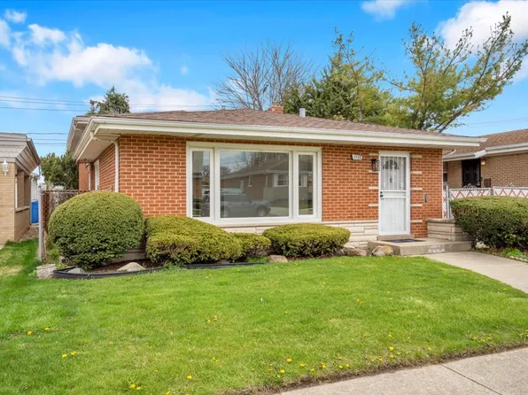 2720 W Seipp St, Chicago, IL 60652