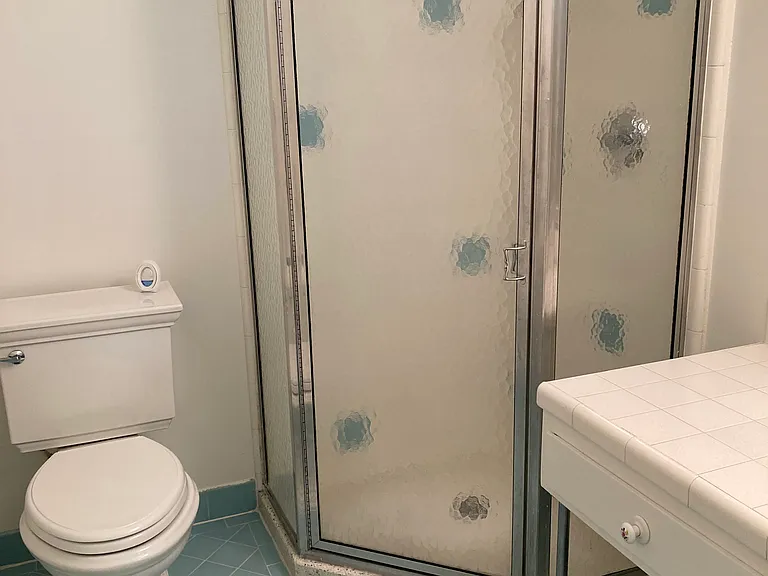 21 Freitas Dr — Photo 26