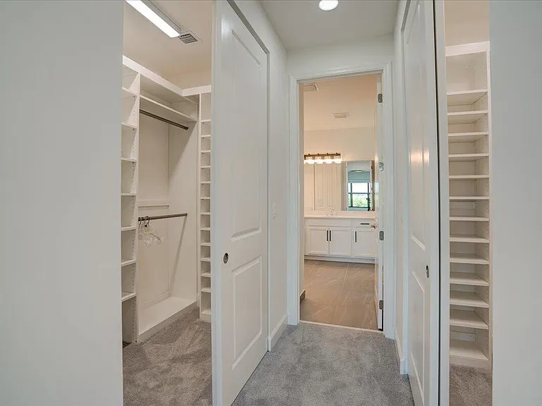 12474 SW La Costa St — Photo 23