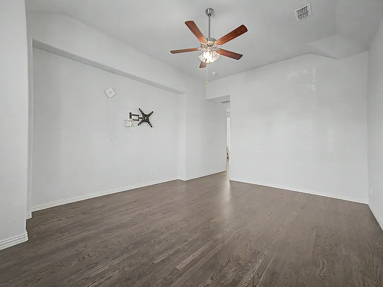 6862 Mistley Park — Photo 17