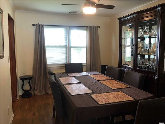 5th image of 2829 Willard Ave