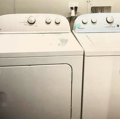 Rented by Dwell Residential Inc | media 15