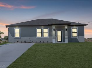 7029 Hero Cir, Labelle, FL 33935