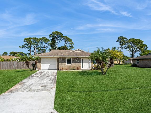 2nd image of 1149 SW Jennifer Avenue