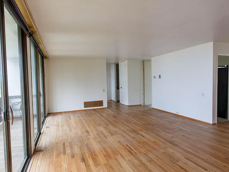1 Gateview Ct — Photo 11