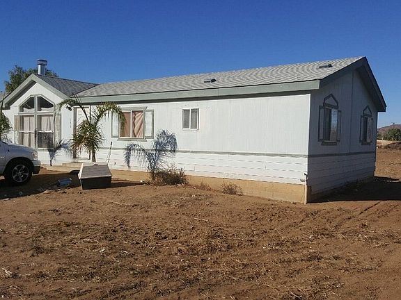 3rd image of 21170 Floral Ave