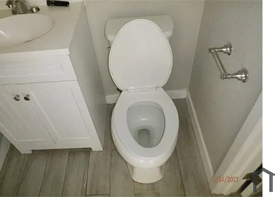 2405 Sunrise Ave #2 — Photo 13