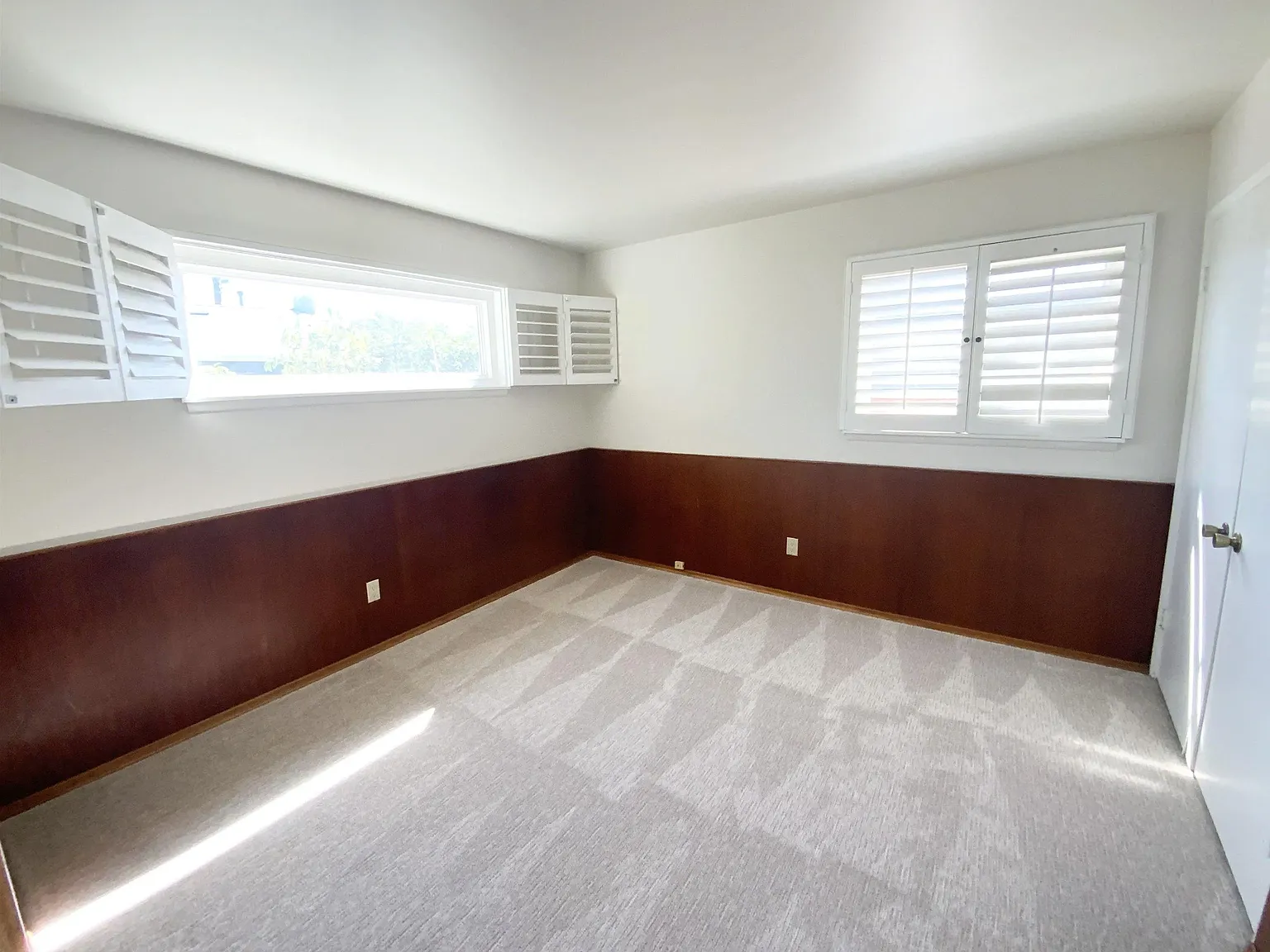 4 bed, 2.5 bath, 1660 sqft, $6,500 — Photo 3
