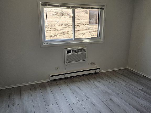 5th image of 332 Klein Creek Ct #3-C