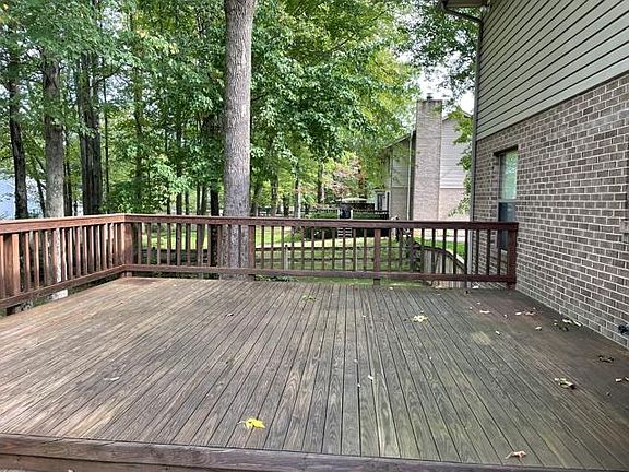 5th image of 6142 Ivy Woods Ct